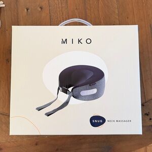 NWT Miko Snug Heating Neck Massager (BN, free shipping)